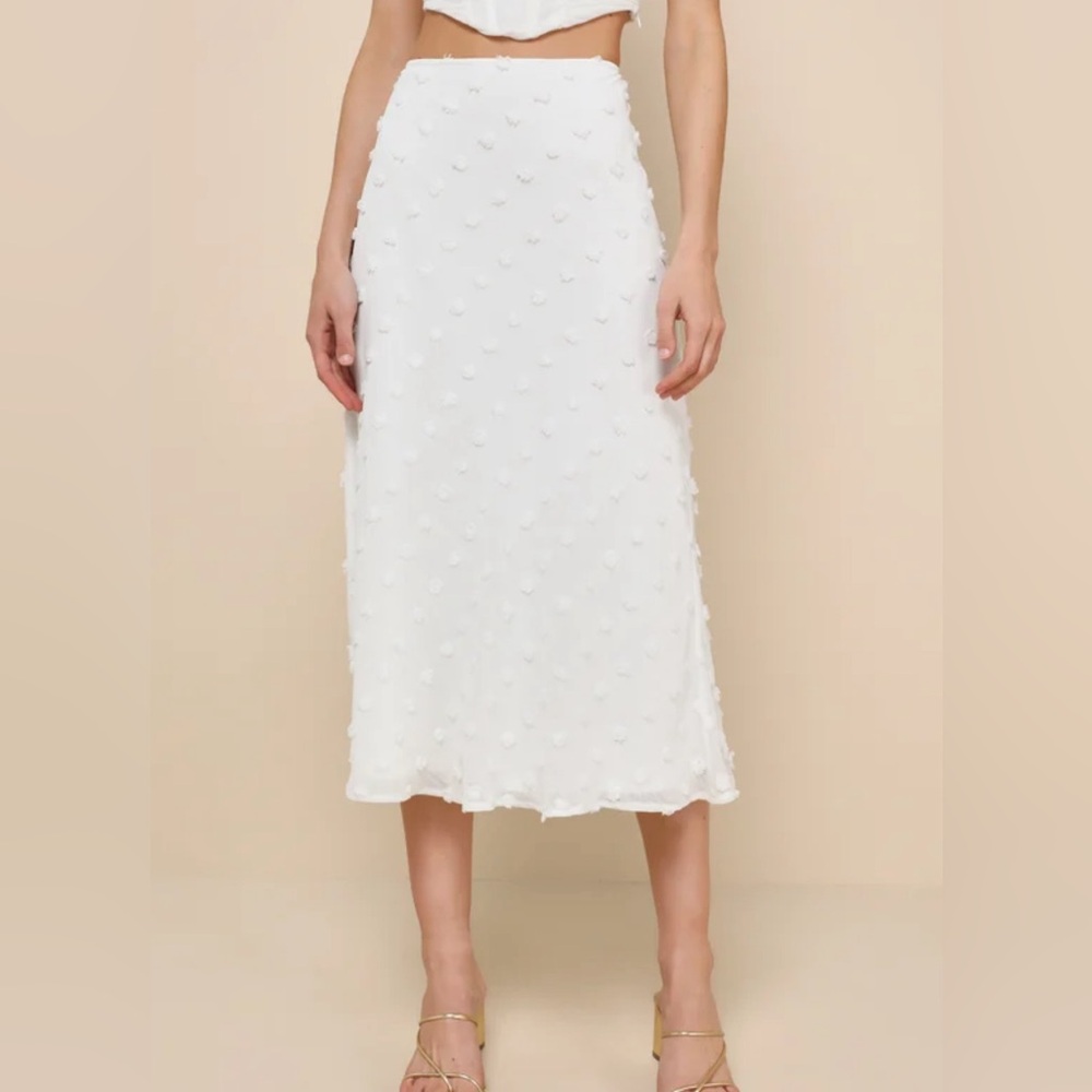 NWT Unlimited Sweetness White Swiss Dot High Rise Midi Skirt